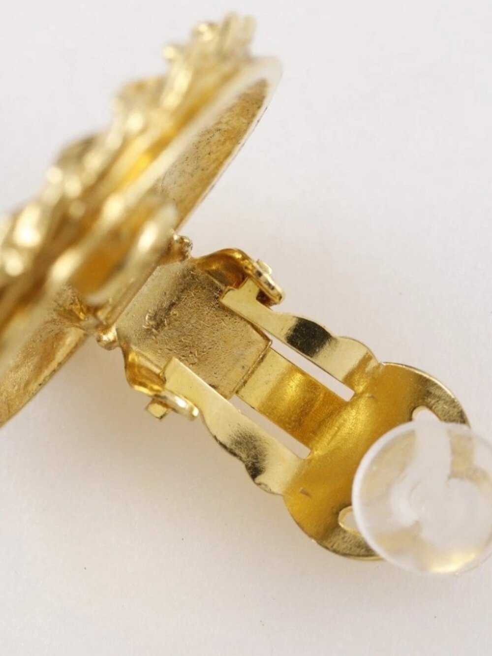 CHANEL Coco Mademoiselle Earring vintage Plated Gold 21.2g Women - Picture 6 of 9